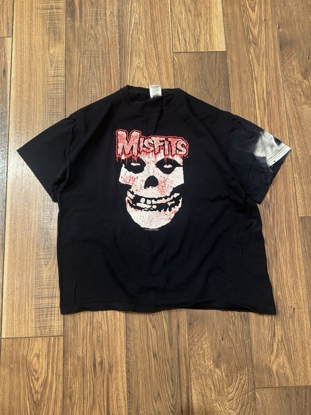Vintage Misfits Bloody Logo Punk T-Shirt Sz L  2009 Cyclopian Thrashed SEE PICS!